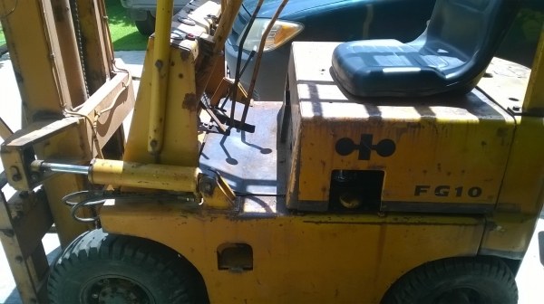 ขาย forklift komatsu fg10L-7 เก่านอก ตามสภาพ