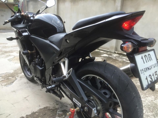 HONDA CBR500 R ปี2013 วิ่ง20000 โล สภาพนางฟ้า ราคาเพียง129000 HONDA CBR500 R ปี2013 วิ่ง20000 โล สภาพนางฟ้า ราคาเพียง129000