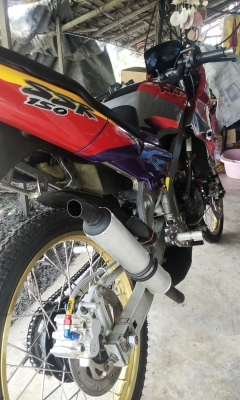 ขาย คาวาซากิ KR เสื้อทอง 1855 ราคา 27000 บาท ขาย คาวาซากิ KR เสื้อทอง 1855 ราคา 27000 บาท