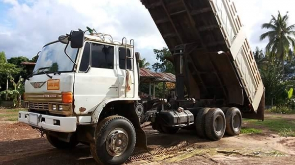 ขายดั้ม2เพลา HINO FM227 เครื่อง220เทอร์โบอินเตอร์ พ.เพาเวอร์ เบรกทิฟฟี่ ภายในสวย สภาพพร้อมใช้งาน เอกสารพร้อมโอน สนใจโทร 090-8588220คุณนะ 093-3258446คุณบิว หรือเข้าดูสินค้าอื่นๆได้ที่ www.truck.in.th/498 หรือเพจFacebook ณรงค์ ซื้อขายรถมือสอง (เว็บไซต์ส่วนต ขายดั้ม2เพลา HINO FM227 เครื่อง220เทอร์โบอินเตอร์ พ.เพาเวอร์ เบรกทิฟฟี่ ภายในสวย สภาพพร้อมใช้งาน เอกสารพร้อมโอน สนใจโทร 090-8588220คุณนะ 093-3258446คุณบิว หรือเข้าดูสินค้าอื่นๆได้ที่ www.truck.in.th/498 หรือเพจFacebook ณรงค์ ซื้อขายรถมือสอง (เว็บไซต์ส่วนต