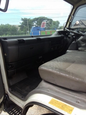 ขายหกล้อNQR175แรงคอลมอลแรลปี51ยางกระทะเรเดียลมิชลินใหม่90เปอร์เซ็น แอร์เย็น พาวเวอร์ เครื่องแน่นไม่มีไอ กระบะพร้อมคอกแข็งแรง ยาว5.40เมตร กว้าง2.30เตร รถสวยพร้อมใช้ทะเบียนพร้อมโอน