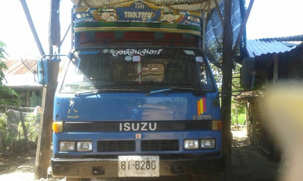 ขายรถ6ล้อ สั่งลุยแท้ปี38 เครื่อง115แรง แคชซี NPR59LU5F-M สภาพพร้อมใช้งาน เอกสารพร้อมโอน สนใจโทร 090-8588220คุณนะ 093-3258446คุณบิว หรือเข้าดูสินค้าอื่นๆได้ที่ www.truck.in.th/498 หรือเพจFacebook ณรงค์ ซื้อขายรถมือสอง (เว็บไซต์ส่วนตัว) หรือFacebook ตลาดรถม