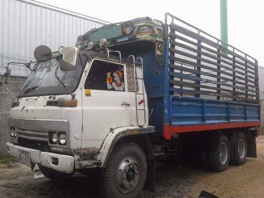 ขาย10ล้อ JCM 185แรง พ.เพาเวอร์ เบรกทิฟฟี่ ภายในสวย แอร์เย็น สภาพพร้อมใช้งาน เอกสารพร้อมโอน สนใจโทร 090-8588220คุณนะ 093-3258446คุณบิว หรือเข้าดูสินค้าอื่นๆได้ที่ www.truck.in.th/498 หรือเพจFacebook ณรงค์ ซื้อขายรถมือสอง (เว็บไซต์ส่วนตัว) หรือFacebook ตลาด