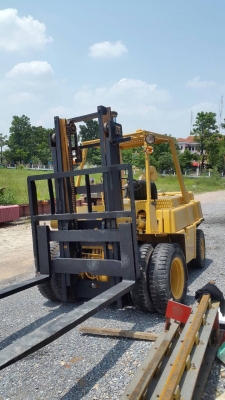 โคมัทสุ FD40 ขนาดยก 4 ตัน เสา 4.5เมตร งายาว 2 เมตร ดีเซล ยาง 90 \% เกียธรนมดา 2 สปีด พร้อมใช้ครับ โคมัทสุ FD40 ขนาดยก 4 ตัน เสา 4.5เมตร งายาว 2 เมตร ดีเซล ยาง 90 \% เกียธรนมดา 2 สปีด พร้อมใช้ครับ