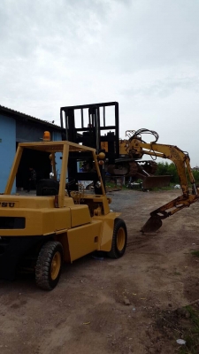 โคมัทสุ FD40 ขนาดยก 4 ตัน เสา 4.5เมตร งายาว 2 เมตร ดีเซล ยาง 90 \% เกียธรนมดา 2 สปีด พร้อมใช้ครับ โคมัทสุ FD40 ขนาดยก 4 ตัน เสา 4.5เมตร งายาว 2 เมตร ดีเซล ยาง 90 \% เกียธรนมดา 2 สปีด พร้อมใช้ครับ