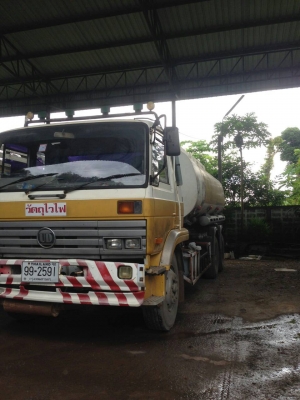 สิบล้อ นิสัน UD CDA12M 177สโลส บรรทุกน้ำมัน16,000ลิตร พร้อมใช้งาน ทะเบียนพร้อมโอน