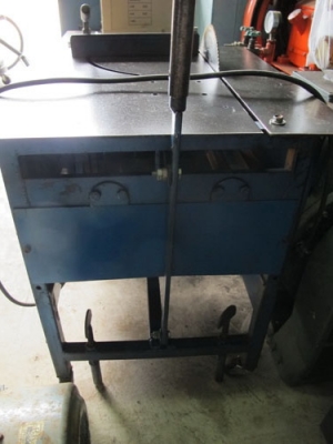 ขายโต๊ะเลื่อยวงเดือนตัดอลูมิเนียม เหล็กพร้อมมอเตอร์2ไฟบ้านพร้อมใช้