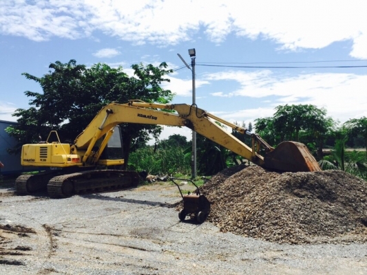 ขาย KOMATSU PC200-6 รถสวย ช่วงล่างเต็ม เอกสารเล่มทะเบียน ขาย KOMATSU PC200-6 รถสวย ช่วงล่างเต็ม เอกสารเล่มทะเบียน