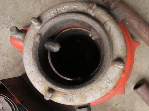 ขายเครื่อทำเกลียวมือ Ridgid สภาพเหมือนใหม่ใช้งานน้อยขายถูกๆ