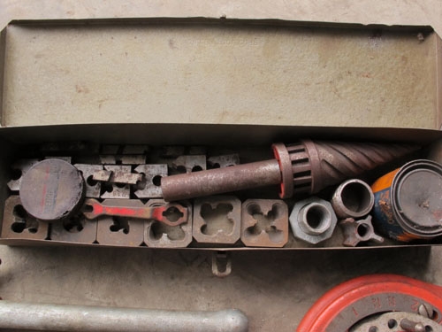 ขายเครื่อทำเกลียวมือ Ridgid สภาพเหมือนใหม่ใช้งานน้อยขายถูกๆ