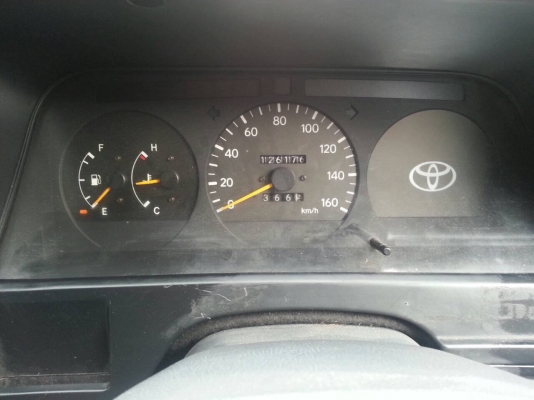 TOYOTA. Hiacd ปี2003