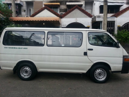 TOYOTA. Hiacd ปี2003