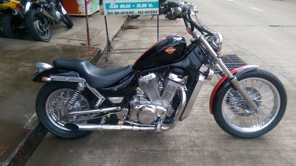 ขายคับ SUZUKI INTRUDER 750 CC ท่อคู่ลั่นๆ แฮนด์แต่ง โครเมี่ยมเงา ยางหน้าหลังเต็ม สรรพสามิตรตัวจริง ระบบเพลาคับนิ่มๆ สวยๆ คับ ราคา 53500 บาท ส่งได้ทั่วไทยคับ สนใจติดต่อ 081-0578282 FACEBOOK ชาญณรงค์ ป๊อป ชัยอมฤต ไอดีไลน์ POPBIGBIKESAKON คับ สนใจรถสวย ถูก ด