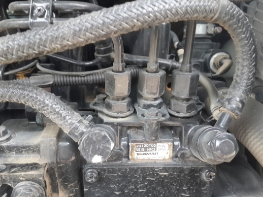 รถขุดเล็ก ยันม่า yanmar Vio20 #37982B รถส่งตรงจากญี่ปุ่น ตอนนี้รถจอดที่นิคมบางปะอิน สนใจ ติดต่อ ใหม่ 061-4194022