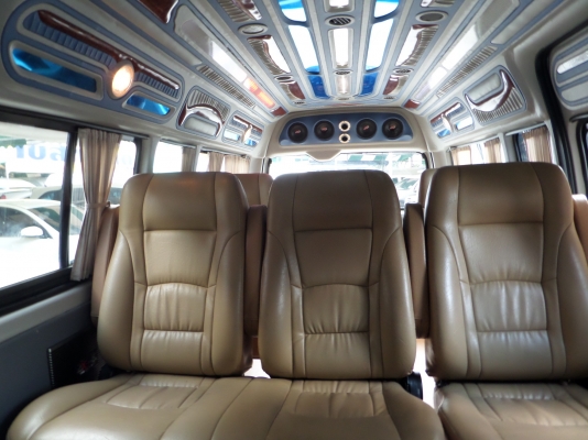 ***ขาย****รถตู้มือสอง VIP แสงสีเสียงครบ ปี2006 สนใจโทร 097-107-8777 ***ขาย****รถตู้มือสอง VIP แสงสีเสียงครบ ปี2006 สนใจโทร 097-107-8777