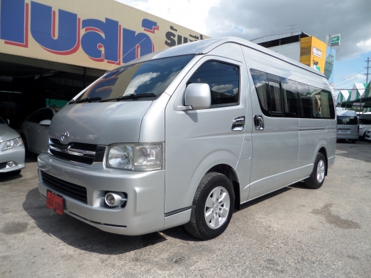 ***ขาย****รถตู้มือสอง VIP แสงสีเสียงครบ ปี2006 สนใจโทร 097-107-8777