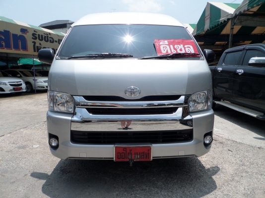 รถตู้ปี2014 เครื่อง3.0 เกียร์ออโต้ เดิมๆออกห้าง สวยไร้ตำหนิ สนใจโทร 097-107-8777
