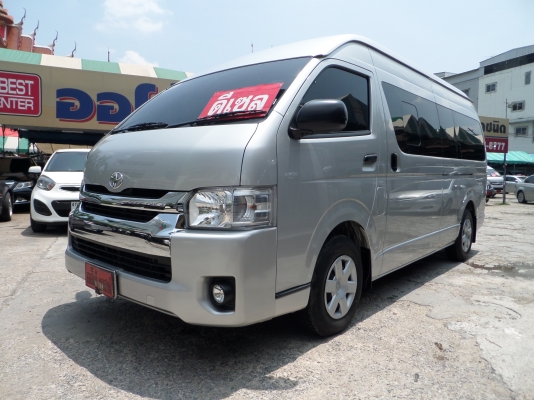 รถตู้ปี2014 เครื่อง3.0 เกียร์ออโต้ เดิมๆออกห้าง สวยไร้ตำหนิ สนใจโทร 097-107-8777