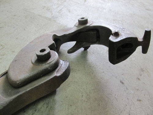 ขายปากนกแก้วลากรถโบราณของHollandหายากน่าสะสม ขายปากนกแก้วลากรถโบราณของHollandหายากน่าสะสม