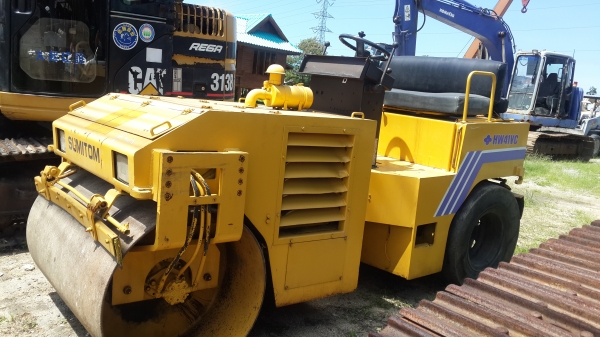 ขายรถบด ยี่ห้อ SUMITOMO รุ่น HW - 41 CV สภาพสวย