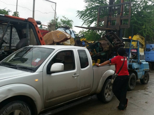 tractor-backhoe ได้จัดส่งหัวคีบไม้ เหล็ก ใส่ PC200 ไปอุดร แล้วครับ tractor-backhoe ได้จัดส่งหัวคีบไม้ เหล็ก ใส่ PC200 ไปอุดร แล้วครับ
