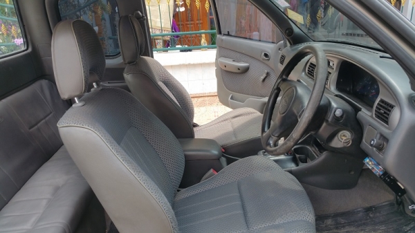 ขายฟอร์ด แคปเปิดได้ เครื่องเบนซิน3.0 เกียร์ออโต้ ติดแก๊สแล้ว เล่มครบพร้อมโอน รถพร้อมใช้