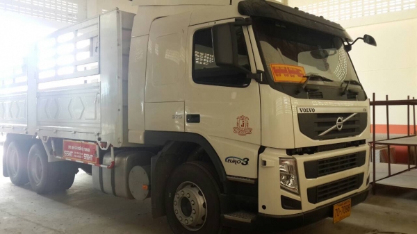 ขายรถพ่วง 1 คันรถหัวลากพร้อมหาง 2 คันสภาพใหม่มาก ขายรถพ่วง 1 คันรถหัวลากพร้อมหาง 2 คันสภาพใหม่มาก