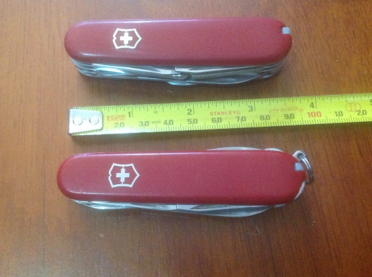 ขายมีดเอนกประสงค์ Vintage Victorinox ชุดใหญ่ เล่มล่ะ