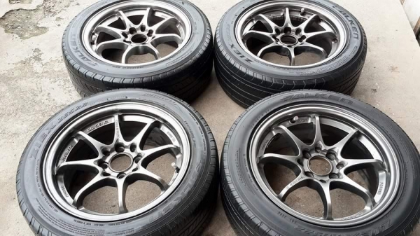 CE28 ขอบ 15 4รู100/114 พร้อมยาง