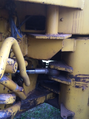 ขายรถแบคโฮ CAT 966C ฝาบาง ราคา 650000