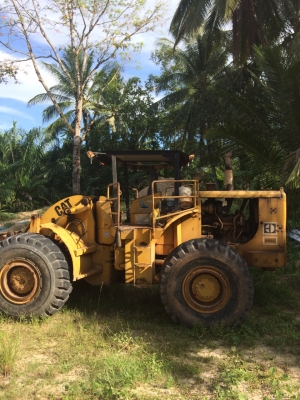 ขายรถแบคโฮ CAT 966C ฝาบาง ราคา 650000