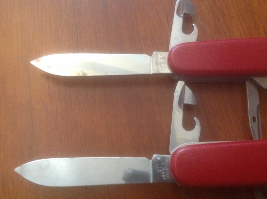 ขายมีดพกเอนกประสงค์ Vintage Victorinox เล่มละ