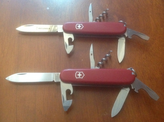 ขายมีดพกเอนกประสงค์ Vintage Victorinox เล่มละ