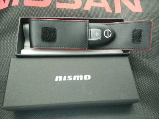 ขายพวงกุญแจซองหนังใส่รีโมท NISMO ของใหม่