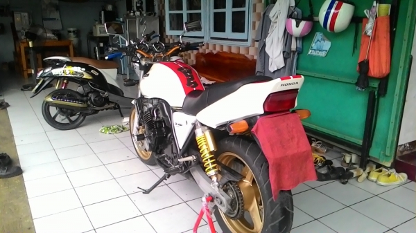 ขายcb400 ปี98 version s