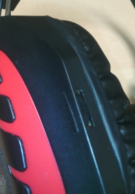 หูฟังพร้อมไมค์โครโฟนในตัว ปรับระดับเสียงได้ สไลด์ขาได้ เสียงดี สภาพใหม่ สนใจโทรคุยกันครับ หูฟังพร้อมไมค์โครโฟนในตัว ปรับระดับเสียงได้ สไลด์ขาได้ เสียงดี สภาพใหม่ สนใจโทรคุยกันครับ