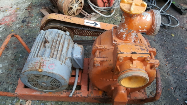 หอยใหญ่ 4 x 4 นิ้ว มอเตอร์ไฟ ญี่ปุ่น รหัสสินค้า R - 9