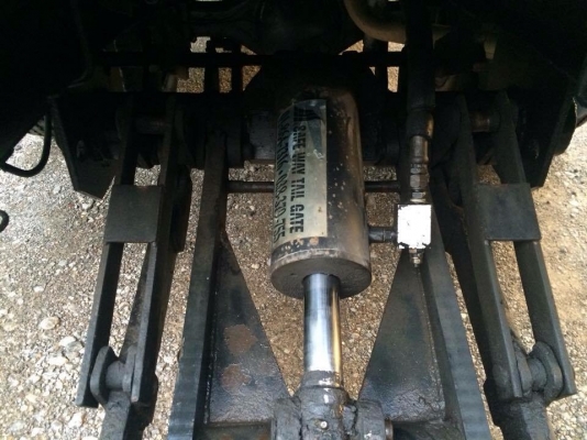 ขาย 6 ล้อเล็ก ไม่ติดเวลา 4HF1-120 แรง  มีลิฟท้าย.