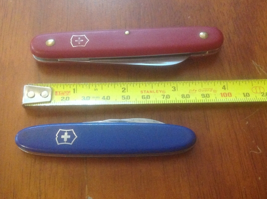 ขายมีดเอนกประสงค์ Vintage Victorinox จับคู่ขายราคาพิเศษ