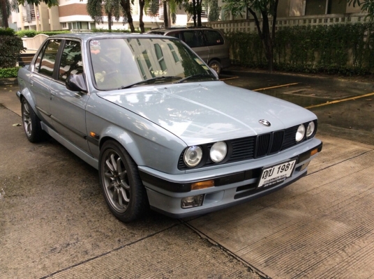 ขาย BMW E30 เครื่อง 2J หัวฉีด ออโต้ ภายในซิ่ง โรลบา เกจ์วัด ตัวถังเดิมสีเงาสวยมาก ชุดแต่งece เบรคกสายไลหน้าหลัง แม็ก17&quot; หน้า 8&quot; หลัง 9&quot; รถทำมาเยอะมาก ของแต่งเยอะ รถขับสนุก ขายด่วนเลยครับ