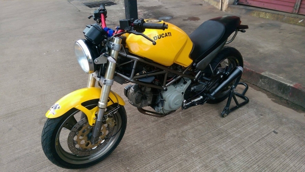 ขายคับ DUCATI M400 ปี1998 ท่อคู่ลั่นๆ แฮนด์แต่ง ยางหน้าหลังเต็ม สรรพสามิตรตัวจริง สวยๆ ราคา 79500 บาท ส่งได้ทั่วไทยคับ สนใจติดต่อ 081-0578282 FACEBOOK ชาญณรงค์ ป๊อป ชัยอมฤต ไอดีไลน์ POPBIGBIKESAKON คับ สนใจรถสวย ถูก ดี ต้อง POP BIGBIKE SAKONNAKHON คลิปคับ