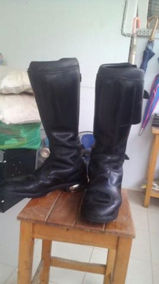 รองเท้าบู๊ทหนังขับมอไซค์ Daytona