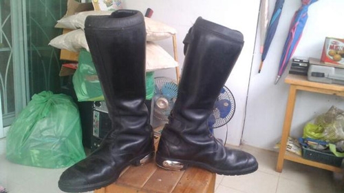 รองเท้าบู๊ทหนังขับมอไซค์ Daytona