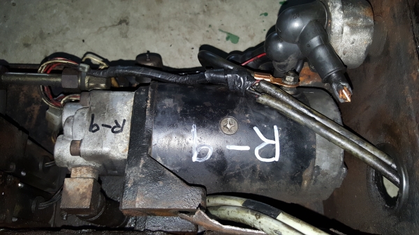 ปั้มไฮดรอลิค ออก 4 สาย ไฟ 24 v ปั้มไฮดรอลิค ออก 4 สาย ไฟ 24 v