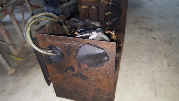 ปั้มไฮดรอลิค ออก 4 สาย ไฟ 24 v ปั้มไฮดรอลิค ออก 4 สาย ไฟ 24 v