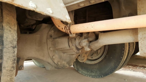 ขาย 10 ล้อ เพลาเดียว HINO KT925 ติดแก๊ส NGV 8 ถัง คัสซีสวย เครื่อง EH700 168 แรงม้า ทะเบียนพร้อมโอน ขาย 10 ล้อ เพลาเดียว HINO KT925 ติดแก๊ส NGV 8 ถัง คัสซีสวย เครื่อง EH700 168 แรงม้า ทะเบียนพร้อมโอน