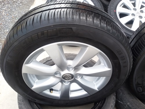 ขายล้อแม็กNISSAN ALMERA VL(รุ่นTOP) ยางปี 1713 4 ล้อ ขายล้อแม็กNISSAN ALMERA VL(รุ่นTOP) ยางปี 1713 4 ล้อ
