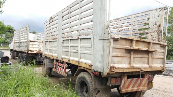 ขายรถพ่วง CWM430M ปี 38 แม่-ลูกไม่ดั้ม เครื่อง PE6 290 แรงม้า คัสซีสวยตลอดเส้น ช่วงล่างดี ยางเต็ม ทะเบียนพร้อมโอนครับ