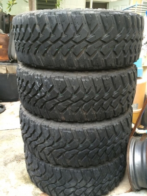 ขายยาง ขอบ 20 นิ้ว 2ชุด 33" และ35" หล่อๆครับ ขายยาง ขอบ 20 นิ้ว 2ชุด 33" และ35" หล่อๆครับ