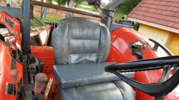 รถไถ KUBOTA M9540  2 เพลา.   สนใจติดต่อ  081 - 6079515